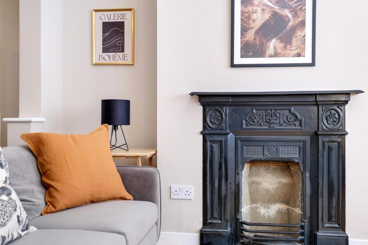 Luxury 3 Bedroom 2 Bathroom House, Fulham By 360Stays London Eksteriør bilde