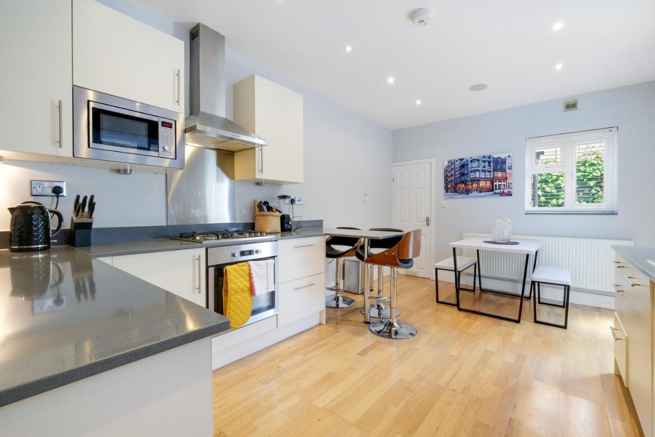 Luxury 3 Bedroom 2 Bathroom House, Fulham By 360Stays London Eksteriør bilde