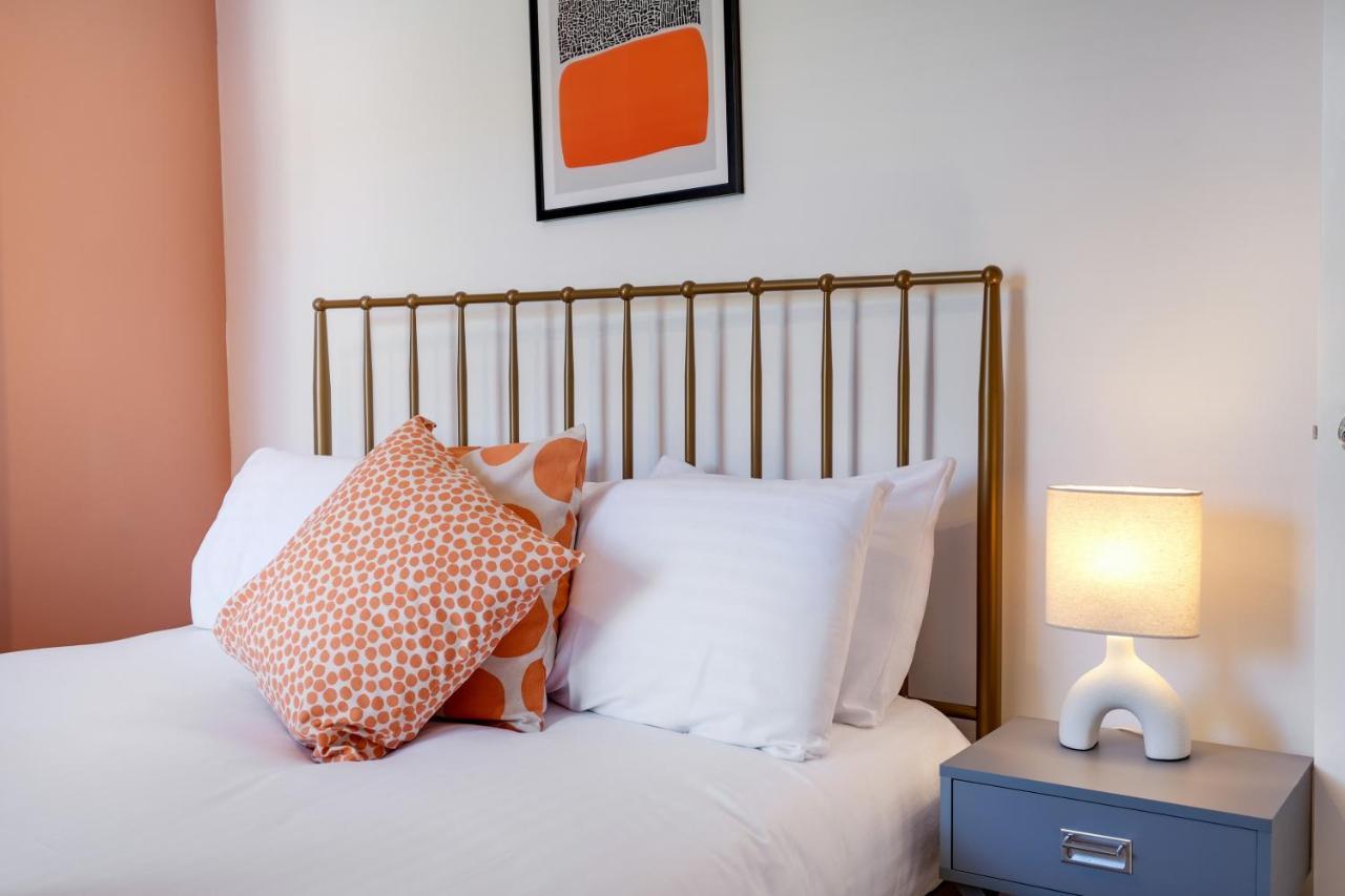 Luxury 3 Bedroom 2 Bathroom House, Fulham By 360Stays London Eksteriør bilde