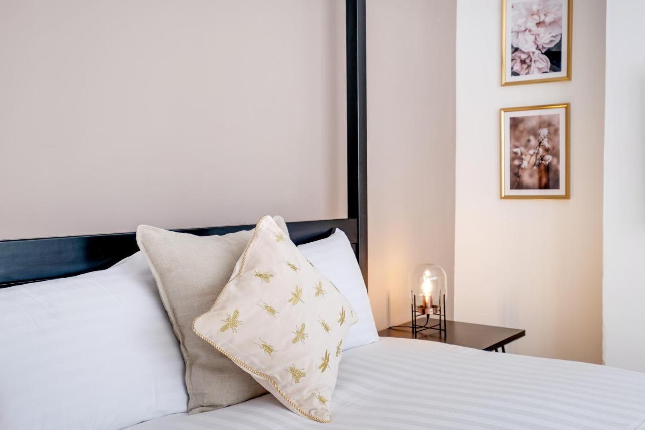 Luxury 3 Bedroom 2 Bathroom House, Fulham By 360Stays London Eksteriør bilde